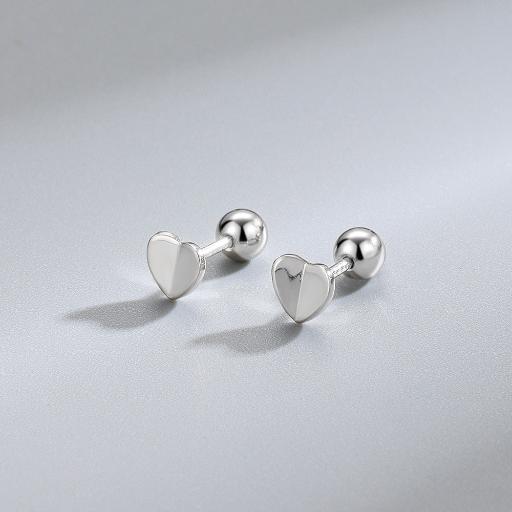 A21  Love Heart Studs