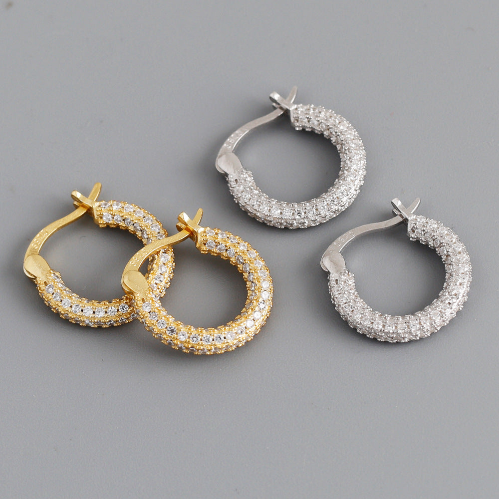 B33  Diamond Hoops