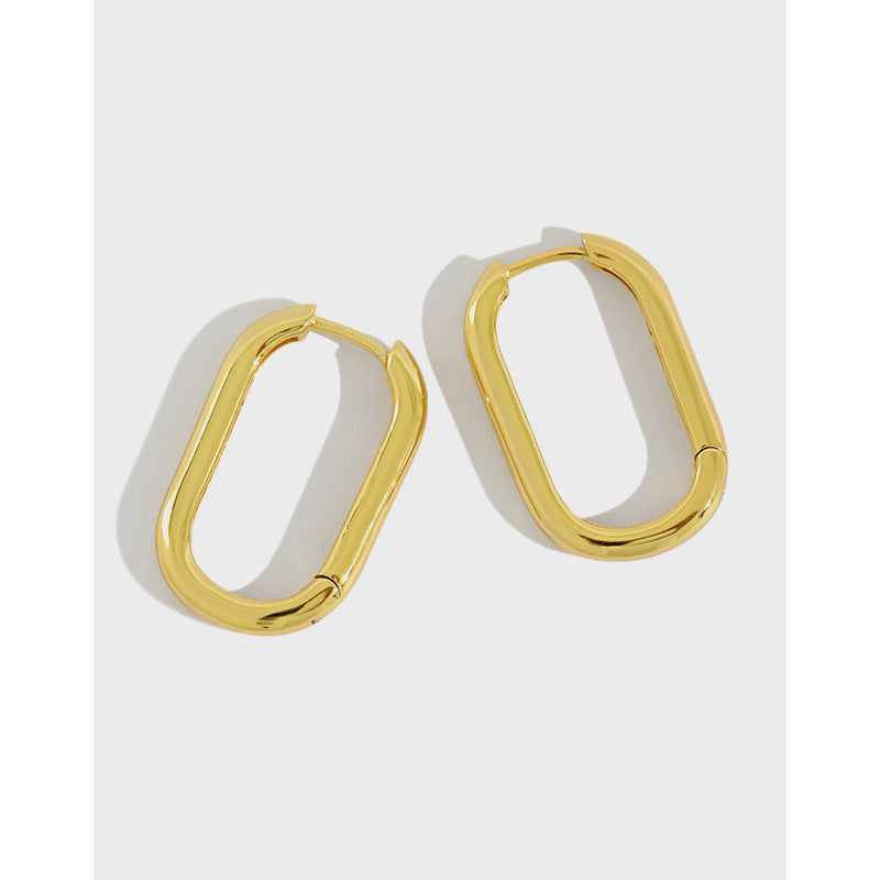 B31 Oval Hoop Earrings