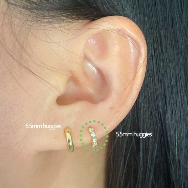 5.5mm Zircon Huggies